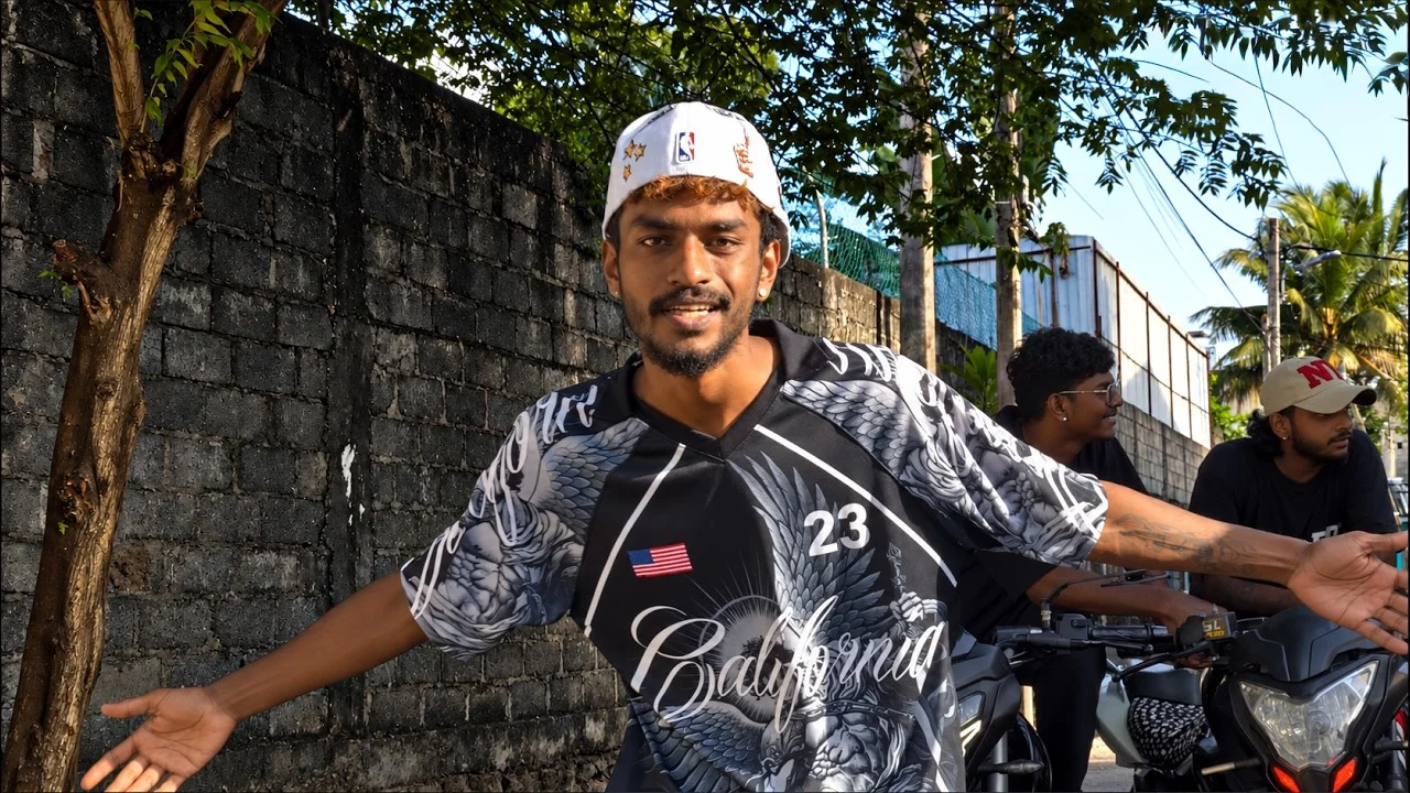 Nohobina (නොහොබිනා) - Stefan